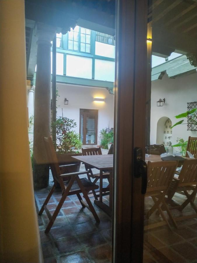 Apartament El Patio Del Convento Toledo Zewnętrze zdjęcie